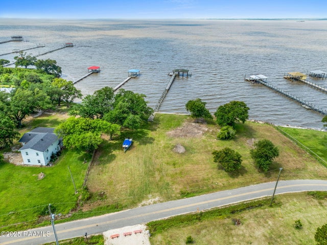 Miguel Street, Lake Charles