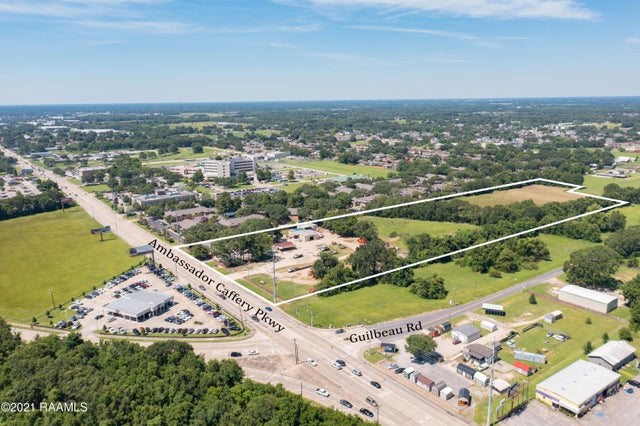 2644 Ambassador Caffery Parkway, Lafayette