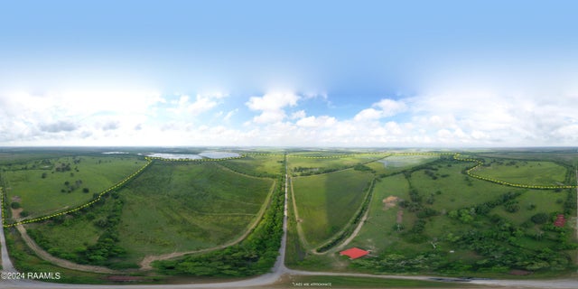 000 Highway 82 West, Abbeville