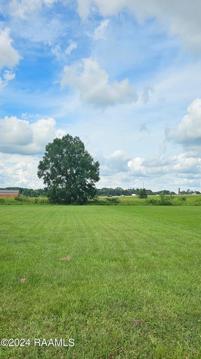 000 Nw I-49 Service Road, Sunset