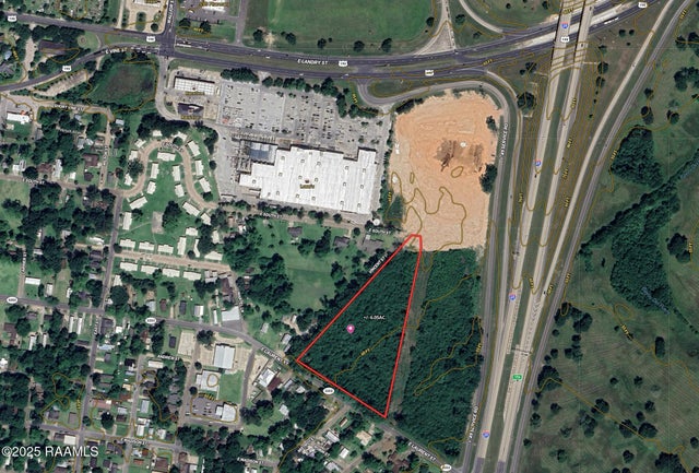 1400 E Laurent Street, Opelousas