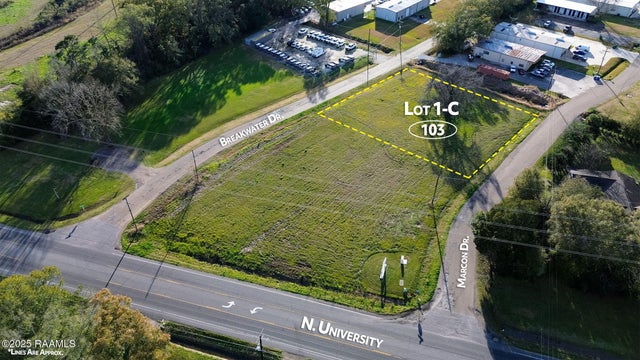 103 Marcon Drive, Lafayette