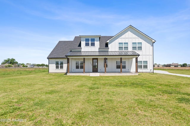 12306 La Highway 699, Maurice