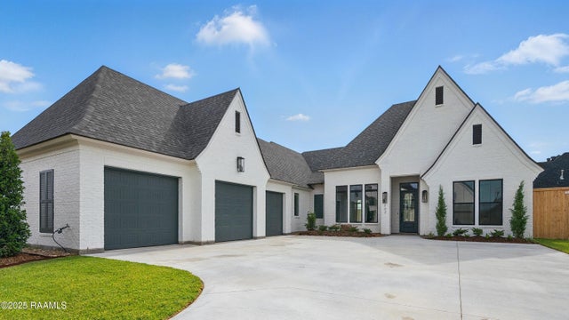 102 Sabal Leaf Lane, Youngsville