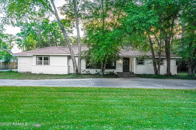 2862 S Union Street, Opelousas