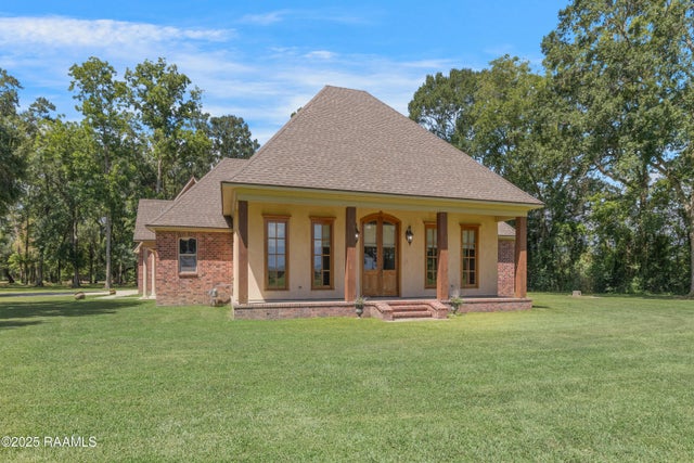 7536 Cemetery Highway, St. Martinville