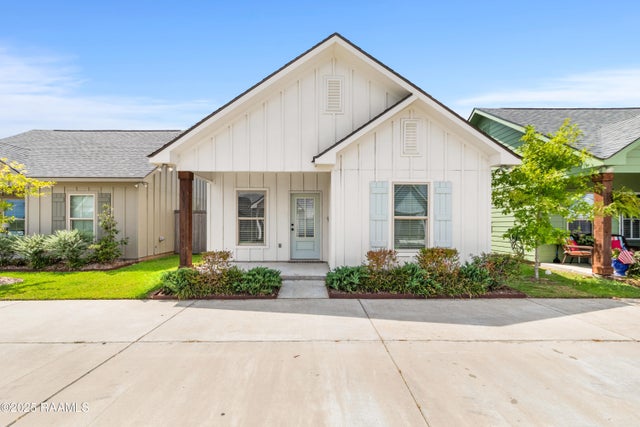 103c Pioneer Drive, Scott