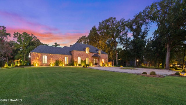 201 Acacia Drive, Lafayette