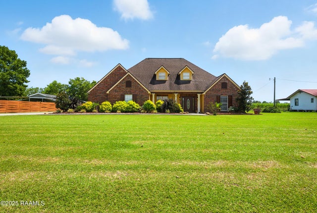 1141 Lake Martin Road, Breaux Bridge