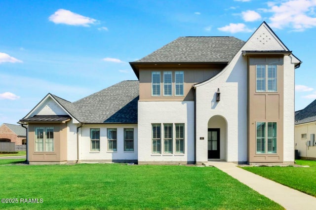 601 Gunter Grass Court, Lafayette