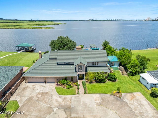3840 Bluff Road, Lake Charles