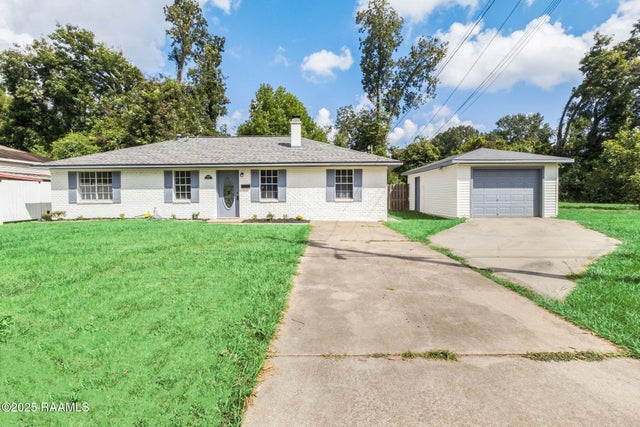 829 Choctaw Drive, Opelousas