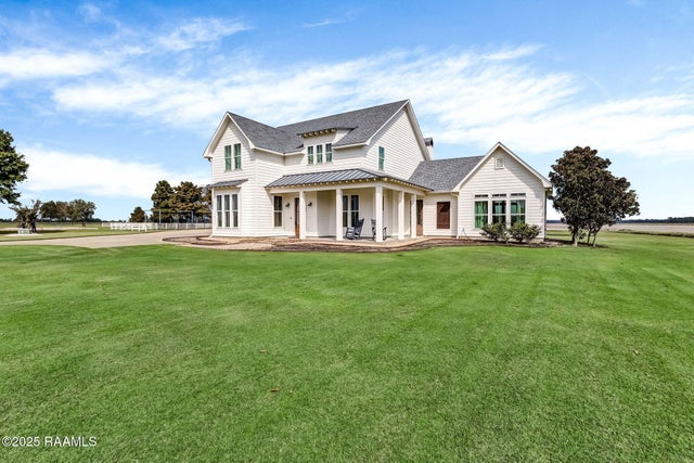 1781 Millers Lake Road, Ville Platte