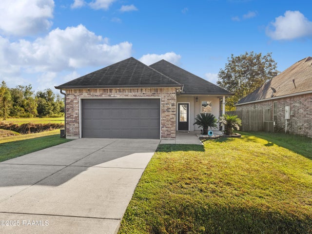 412 Magnolia Knee Drive, Carencro