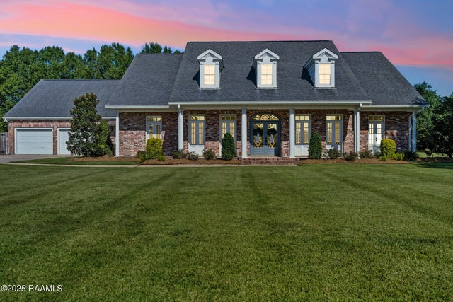 1002 Spanish Moss Drive, Breaux Bridge