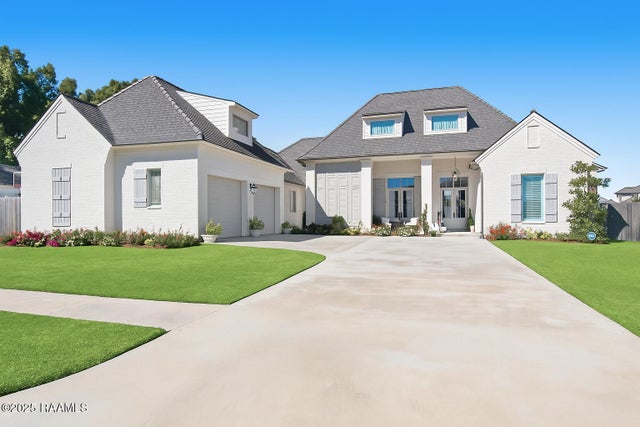 102 Queensland Place, Lafayette