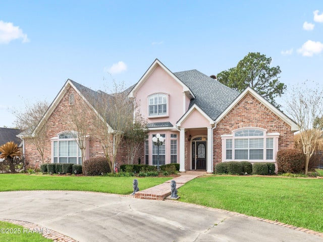 302 Inverness Lane, Broussard