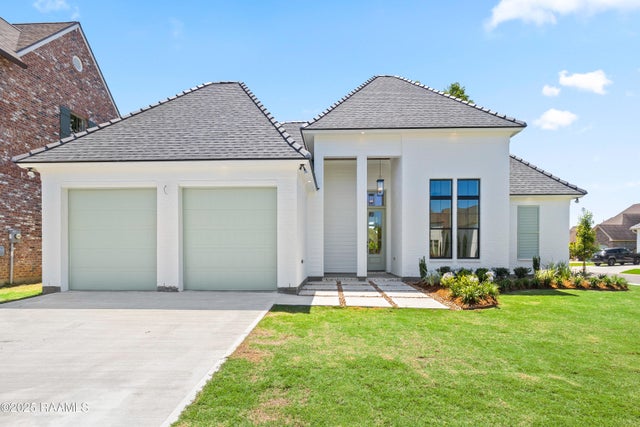 607 Ember Grove Crossing, Lafayette