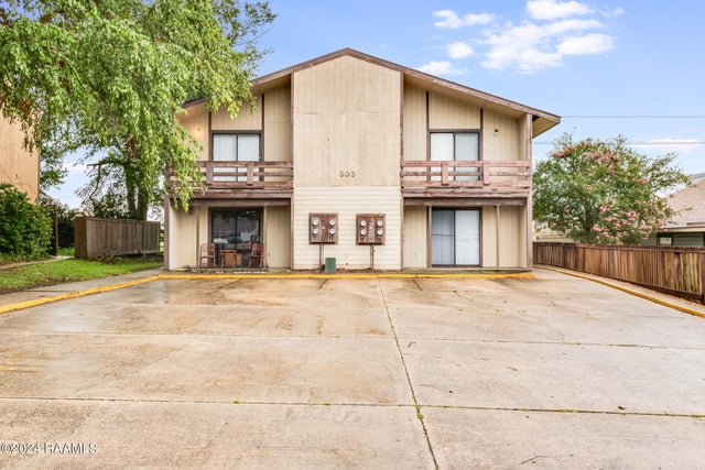 303 Cougar Ridge, Lafayette