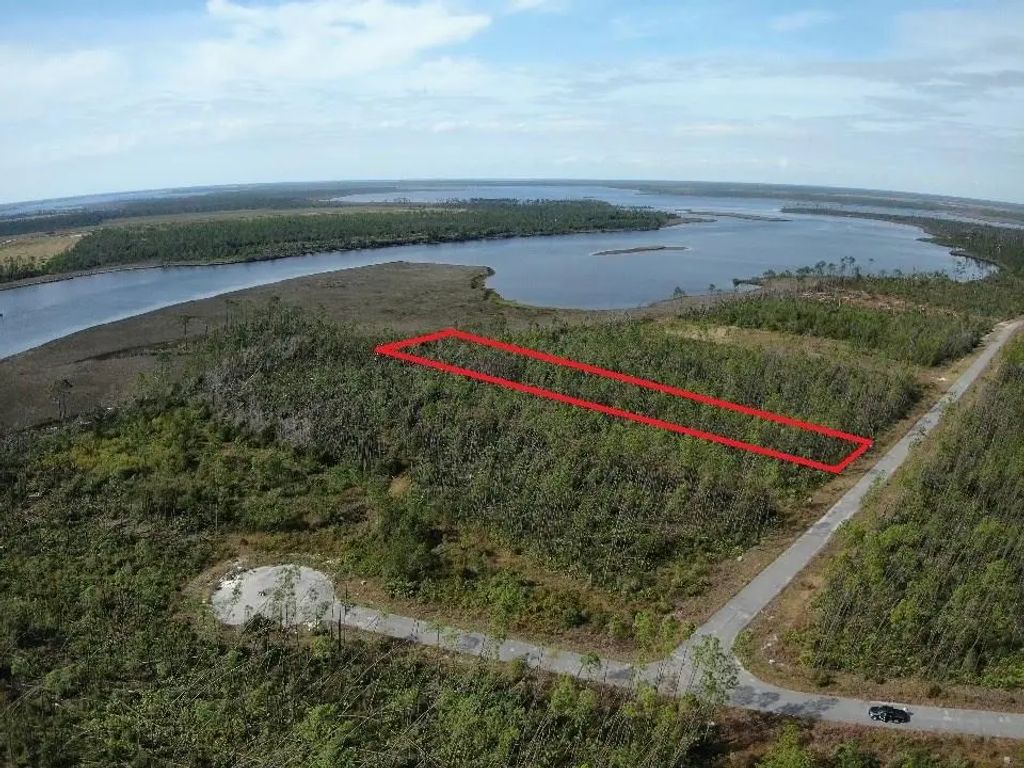 Lot 13 E Bay Dr, Wewahitchka