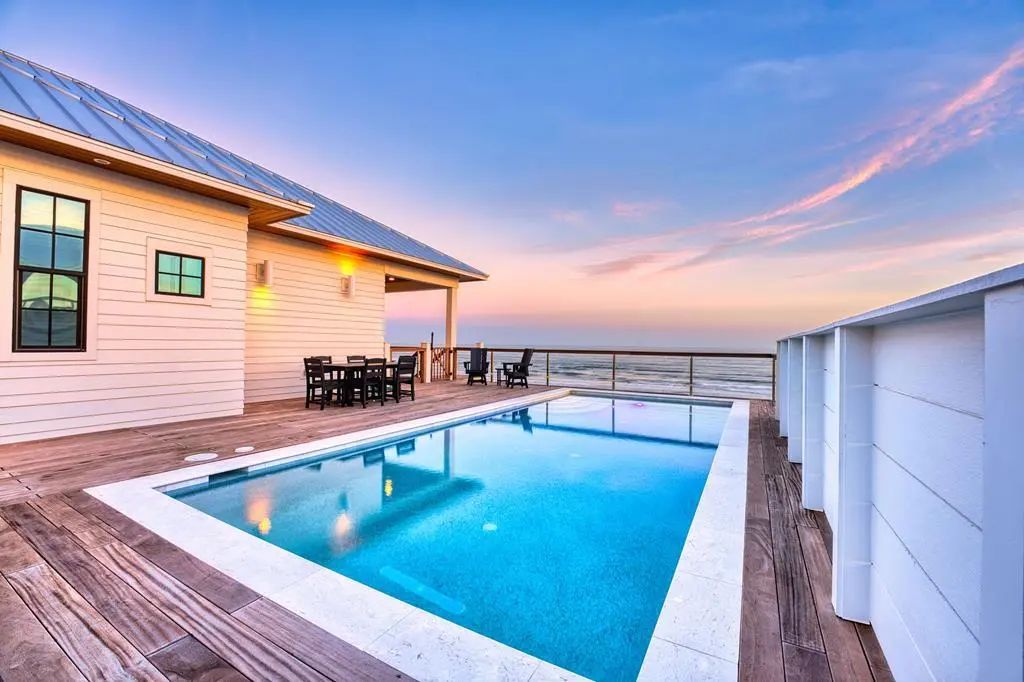 424 E Gorrie Dr, St. George Island