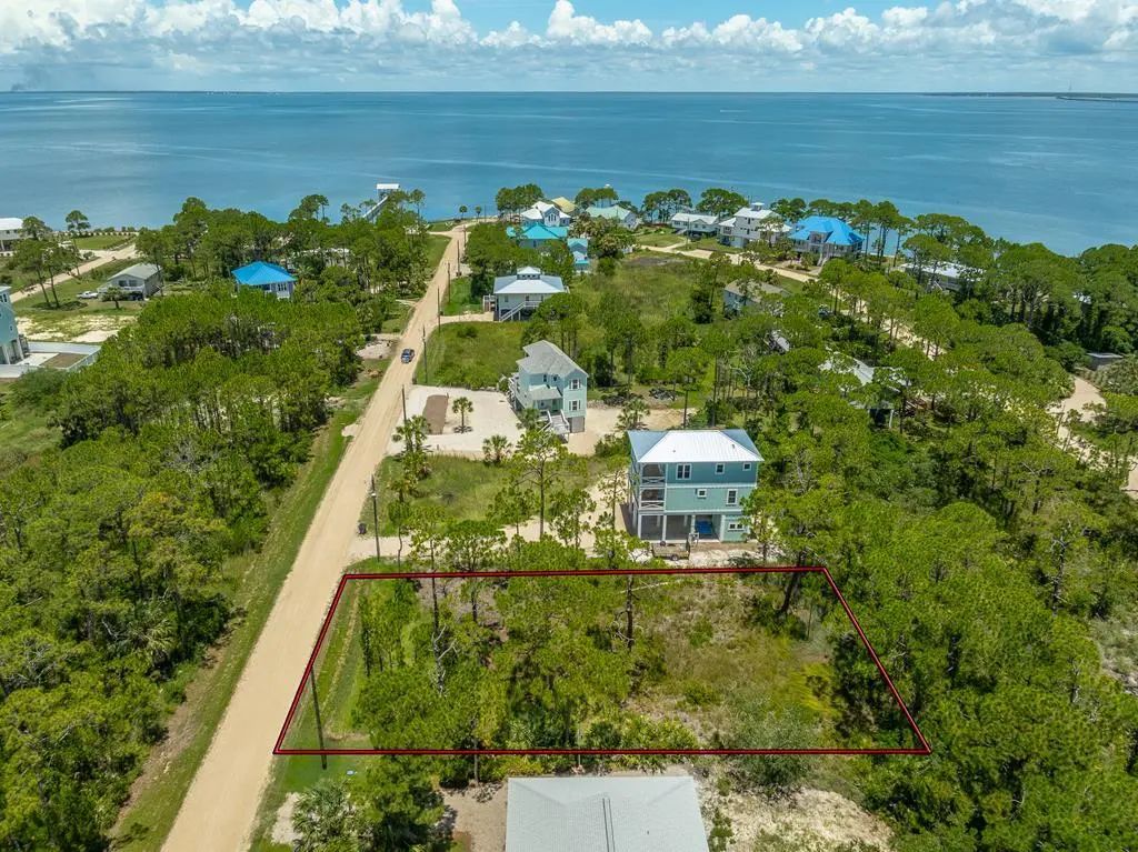 319 Brown St, St. George Island