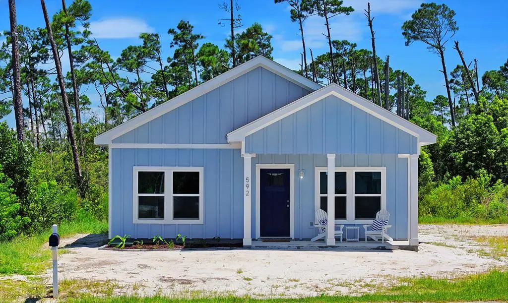 592 Bonnet St, Port St. Joe