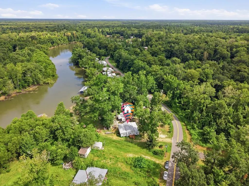 391 Byrd Parker Dr, Wewahitchka
