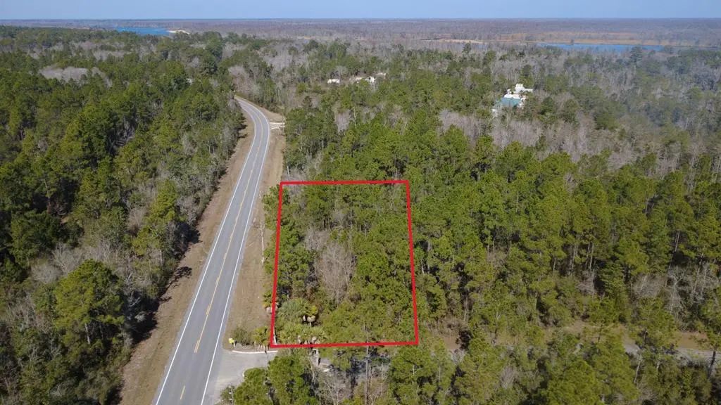 102 Whip-por-will Rd, Apalachicola