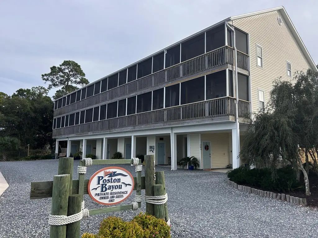 115 Timber Island Rd, Carrabelle