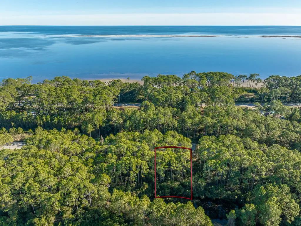 127 Royal Tern Way, Carrabelle