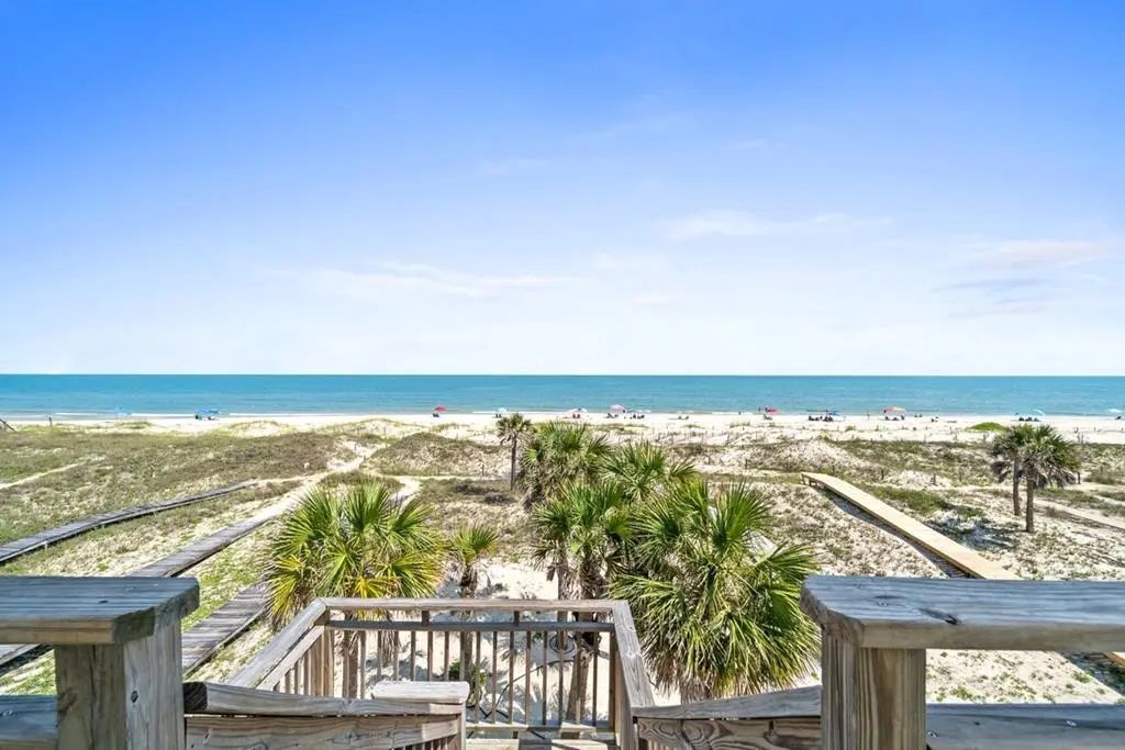 160 E Gorrie Dr, St. George Island