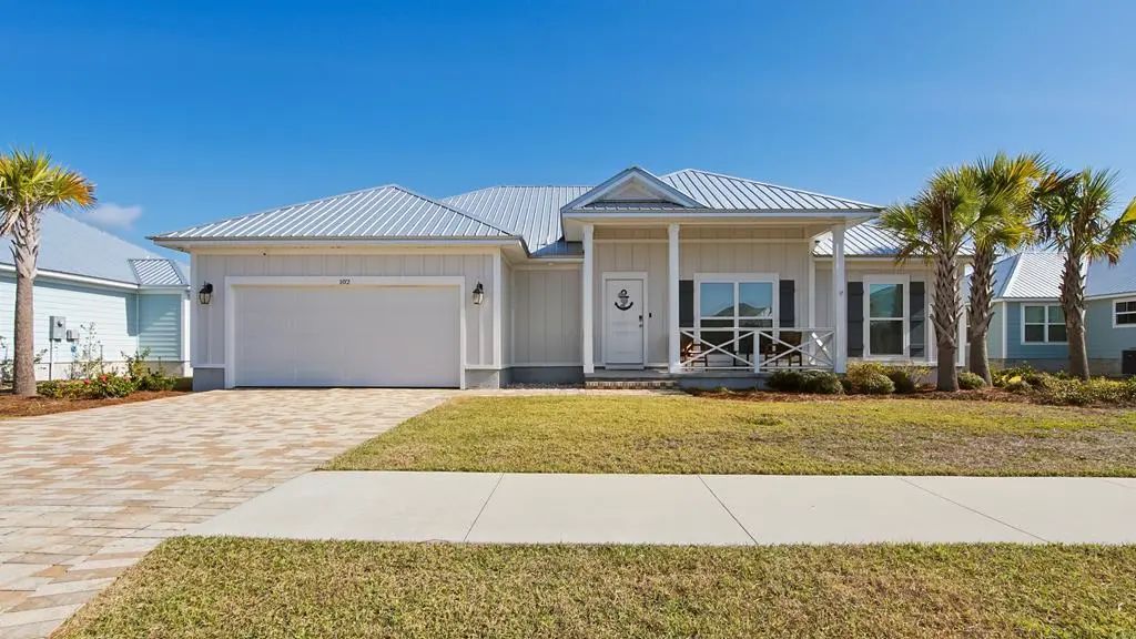 102 St Charles St, Mexico Beach