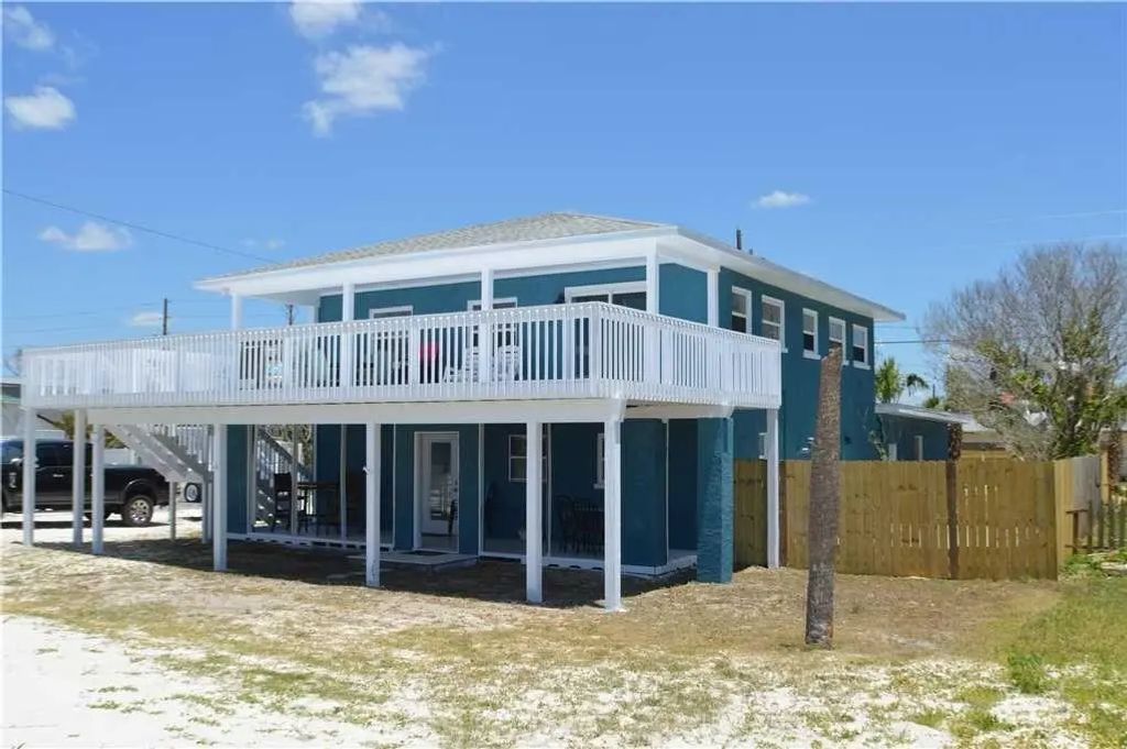 108 Hwy 98, Mexico Beach