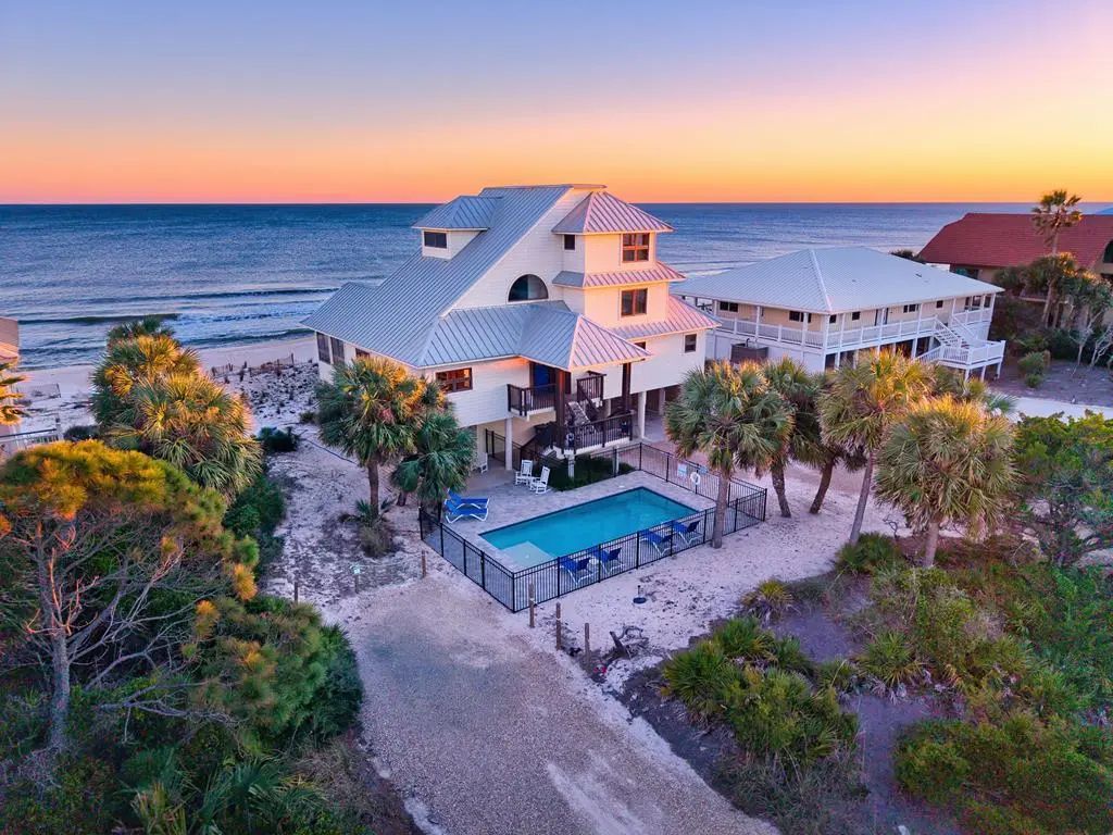 1940 Nautilus Dr, St. George Island
