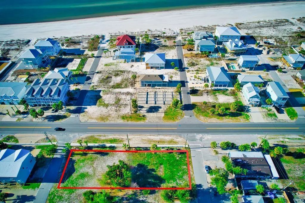 2604 Hwy 98, Mexico Beach