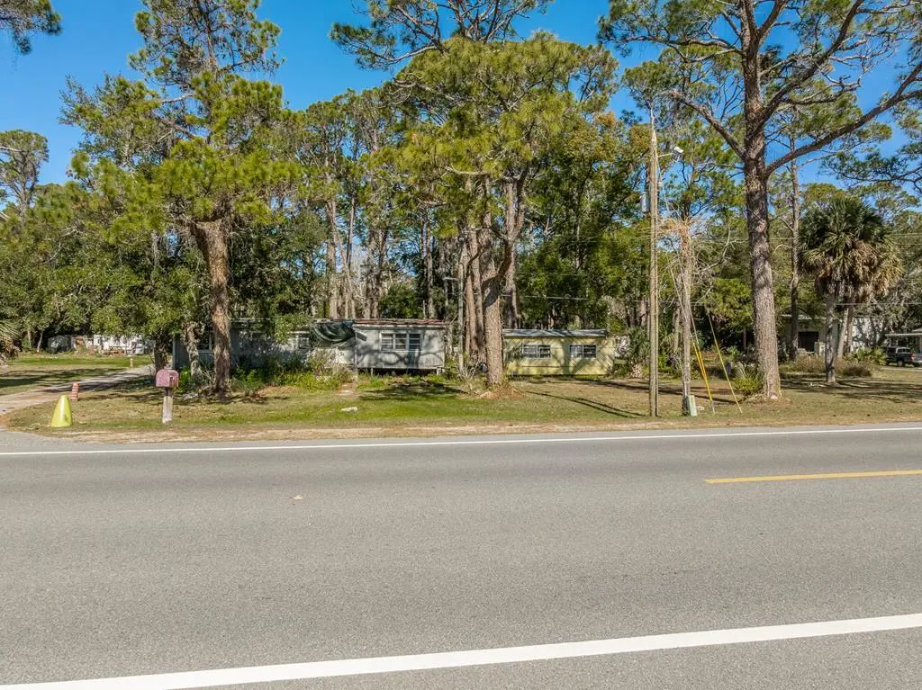 517 Hwy 98 W, Apalachicola