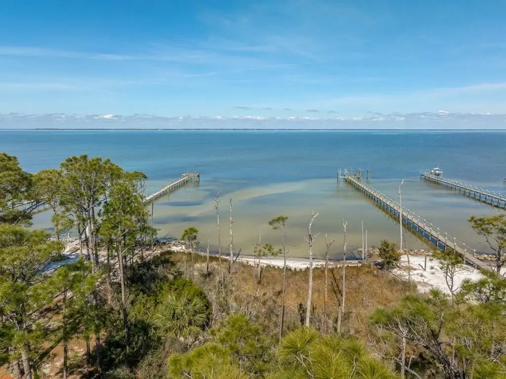 1207 E Gulf Beach Dr, St. George Island