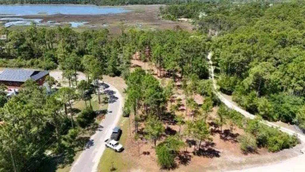 134 Timber Ln, Carrabelle