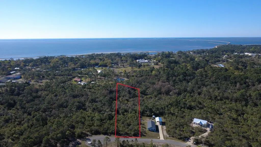 339 Blue Heron Dr, Eastpoint