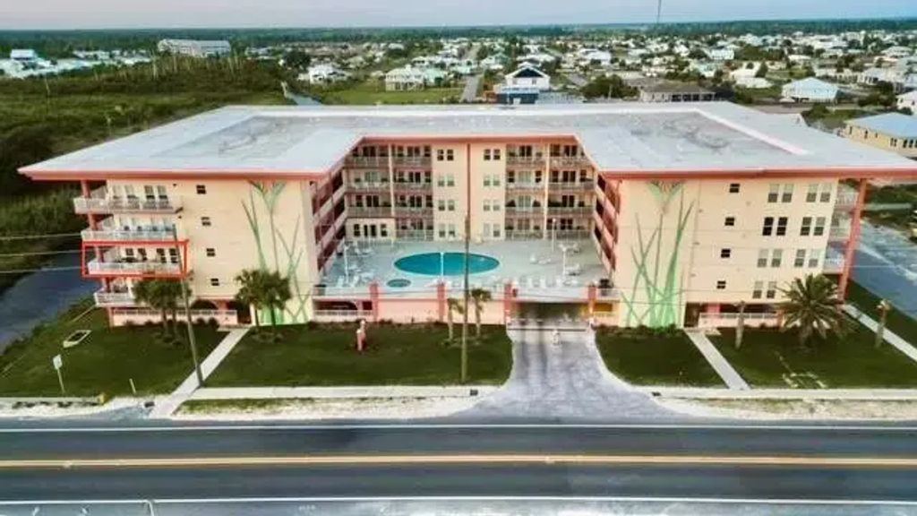 800 Hwy 98, Mexico Beach