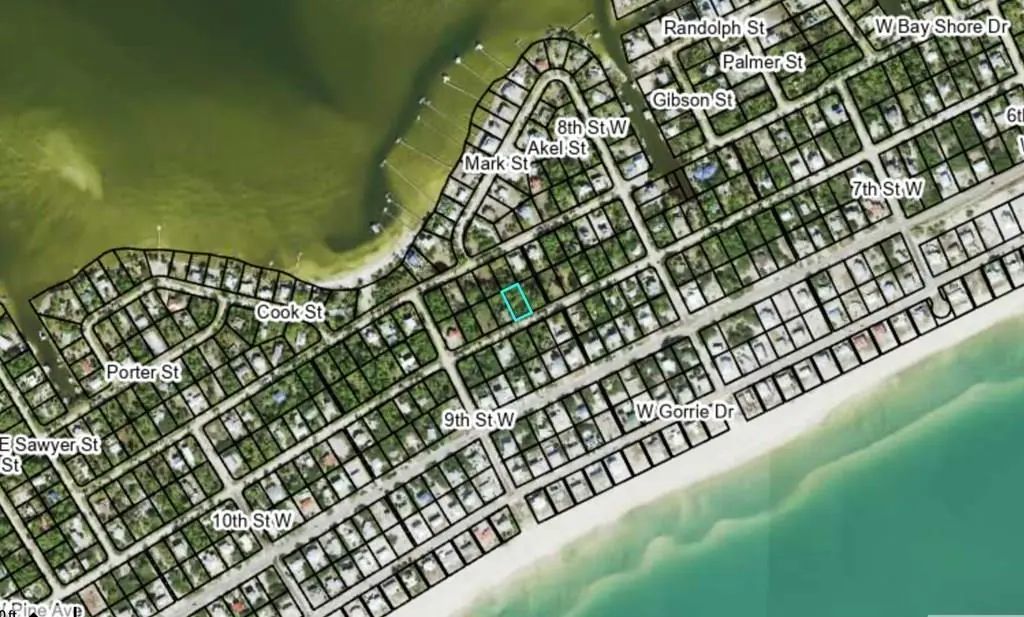 857 W Pine Ave, St. George Island