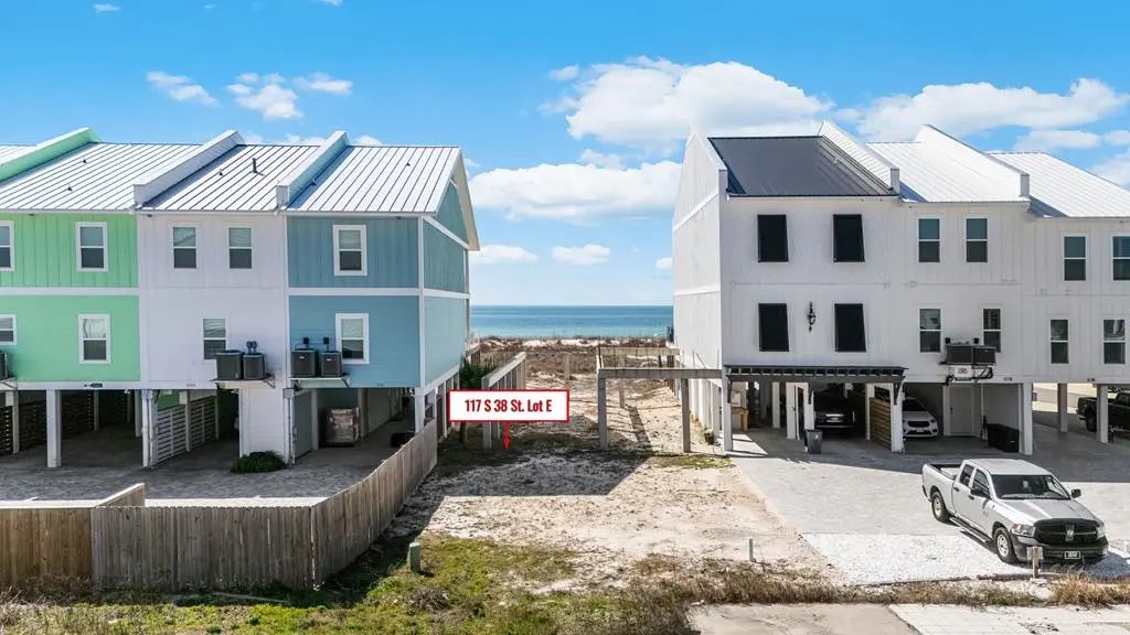 117 S 38th St, Mexico Beach