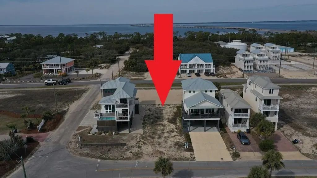 251 W Gorrie Dr, St. George Island