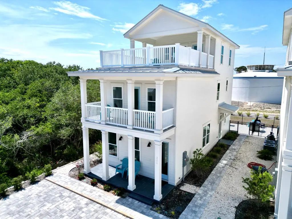 204 W Pine Ave, St. George Island