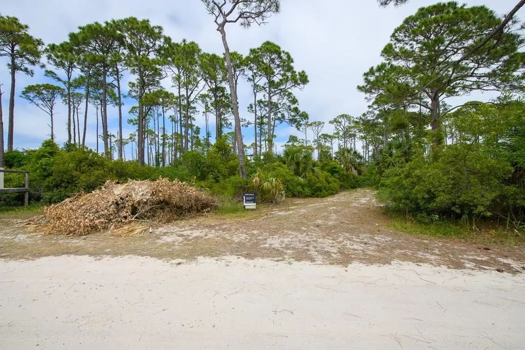 1107 E Gulf Beach Dr, St. George Island