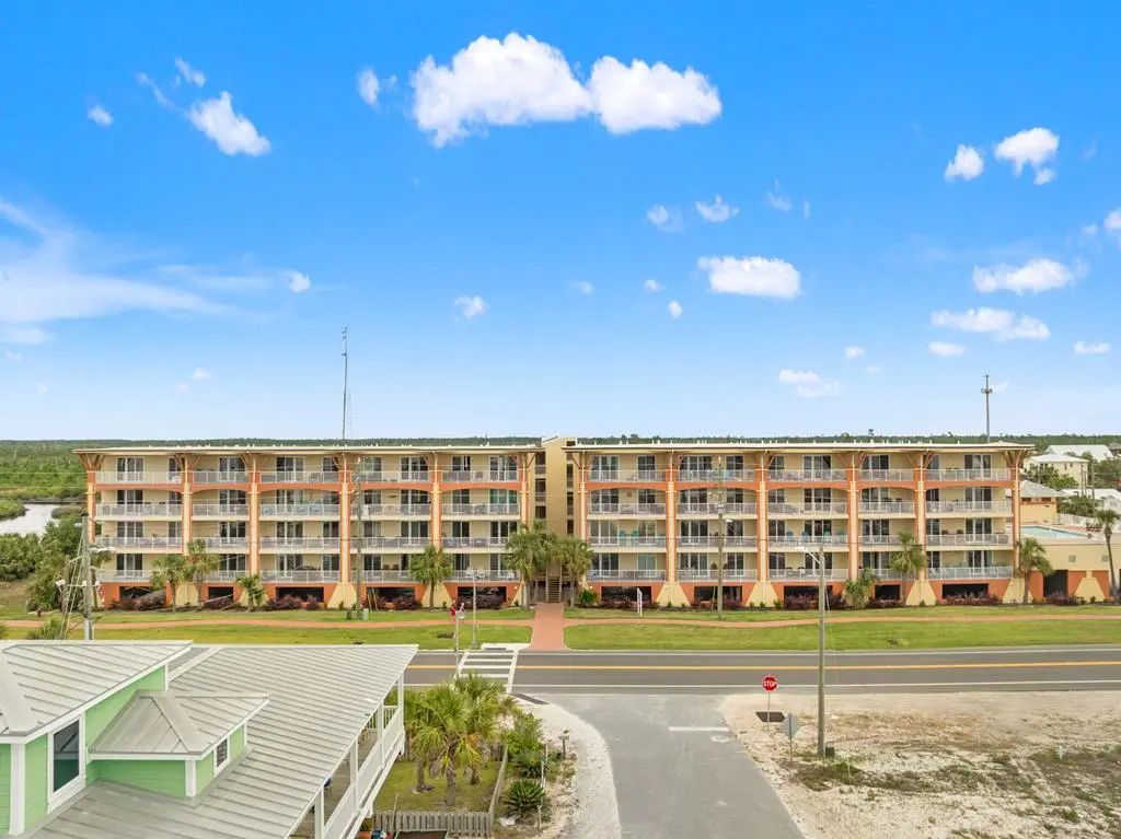 2202 Highway 98, Mexico Beach