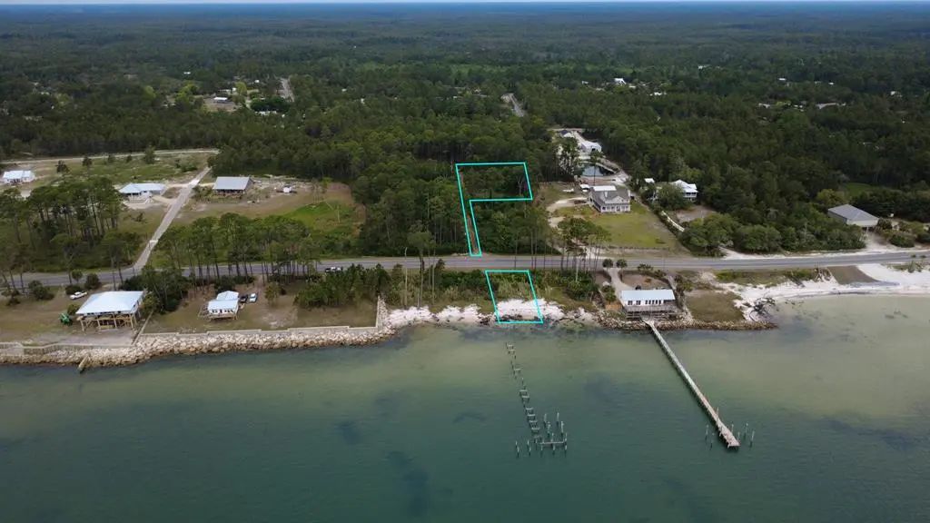 2133 Hwy 98 W, Carrabelle