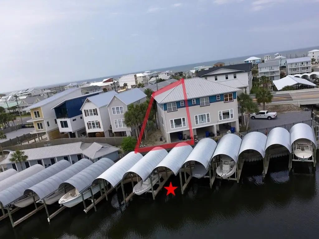 4202 Hwy 98, Mexico Beach