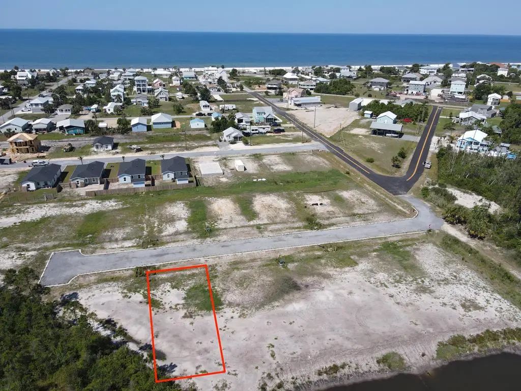 9452 Tulip Ave, Port St. Joe